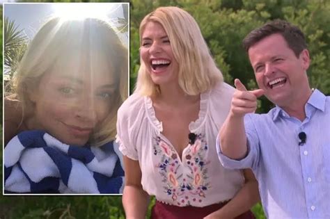 holly willoughby topless|Holly Willoughby breaks silence with topless snap after wobbly。